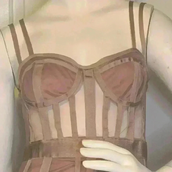 Misguided Women’s Mesh Bandage Corset Detail Mini Dress stretchy material. - Picture 4 of 14